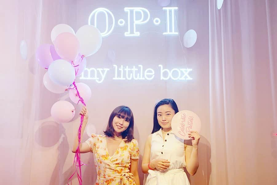 樋口智恵子さんのインスタグラム写真 - (樋口智恵子Instagram)「Lovely champagne bar🍾🥂💕 @my_little_box_japan  @nicolasfeuillatte  And Nail salon💅 by @opi_professional_japan . . . なんとも可愛いシャンパンバー🍾🥂💕今日はマイリトルボックスとOPIのイベントでした🇫🇷✨ OPIの新色はナチュラルカラーで可愛い💕ジェルしたばかりでタッチアップはできませんでしたが、お土産たくさん頂いたのでお家で塗ってみます💅 . . . . #mylittlebox #マイリトルボックス #opi #opinails #オーピーアイ #champagne #champagnebar #party #tgif #シャンパーニュ #nicolasfeuillatte #opi東京コレクション #cosmetics #コスメ好き」5月17日 22時41分 - chieko_higuchi