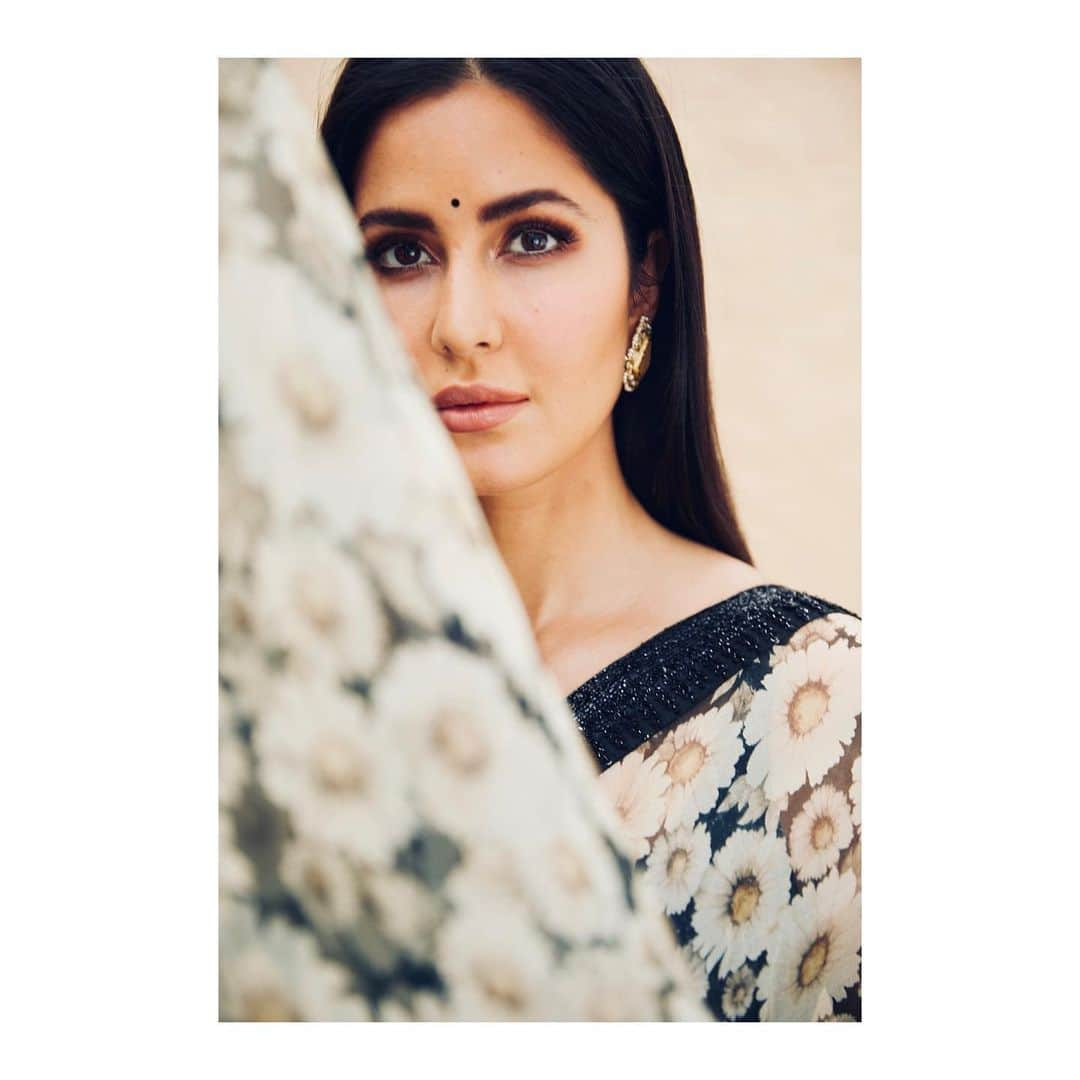 カトリーナ・カイフさんのインスタグラム写真 - (カトリーナ・カイフInstagram)「🌼」5月17日 22時54分 - katrinakaif