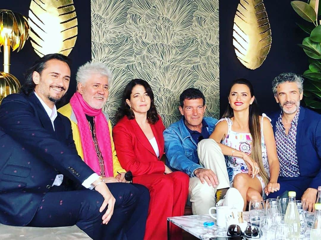 ペネロペ・クルスさんのインスタグラム写真 - (ペネロペ・クルスInstagram)「#painandglory #dolorygloria #almodovar @festivaldecannes」5月17日 23時22分 - penelopecruzoficial