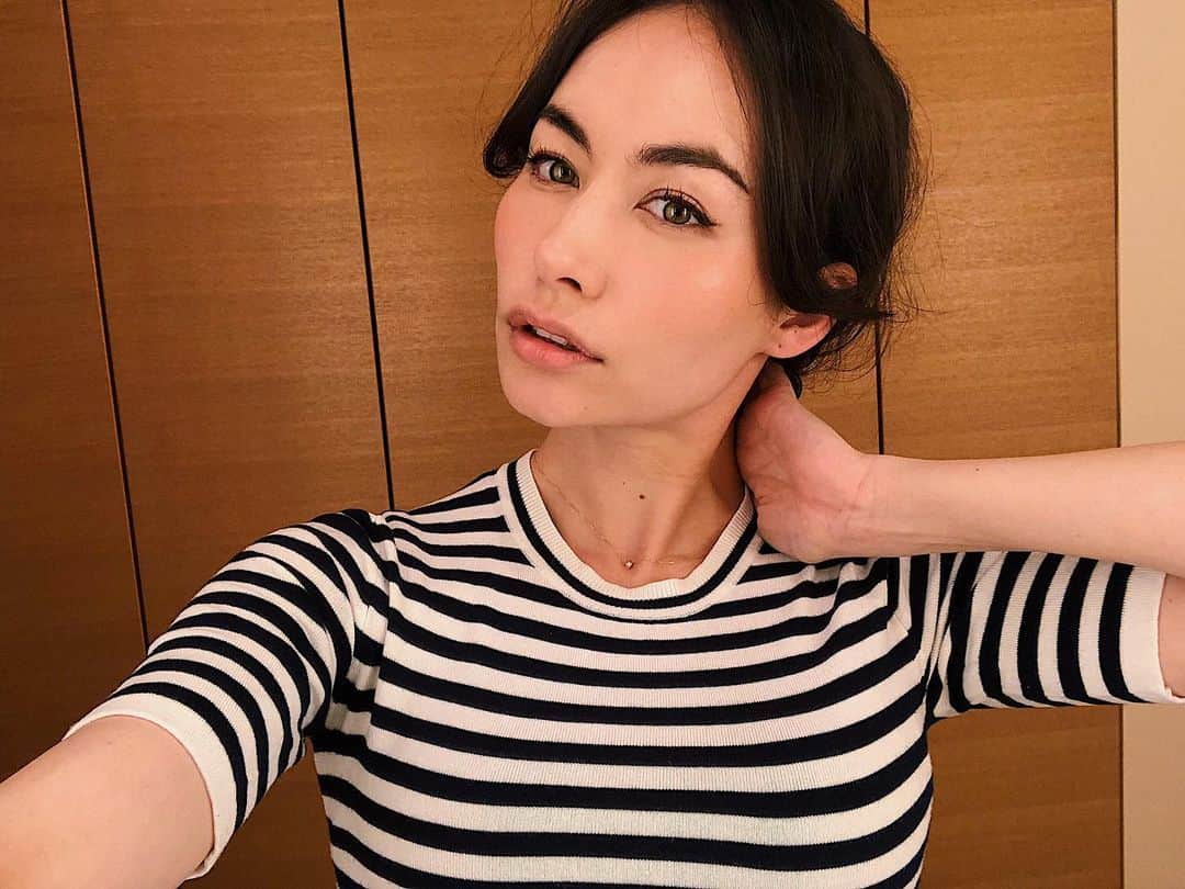 のインスタグラム：「“How many striped shirts do you have?” A question I get asked a lot. I thought I would take the time to answer this very important question. The answer is.... 8. 「ボーダー何枚持ってるの？！」と良く聞かれる。今日は特別に答えよう。8枚です。 #stripes #fashion #ootd」