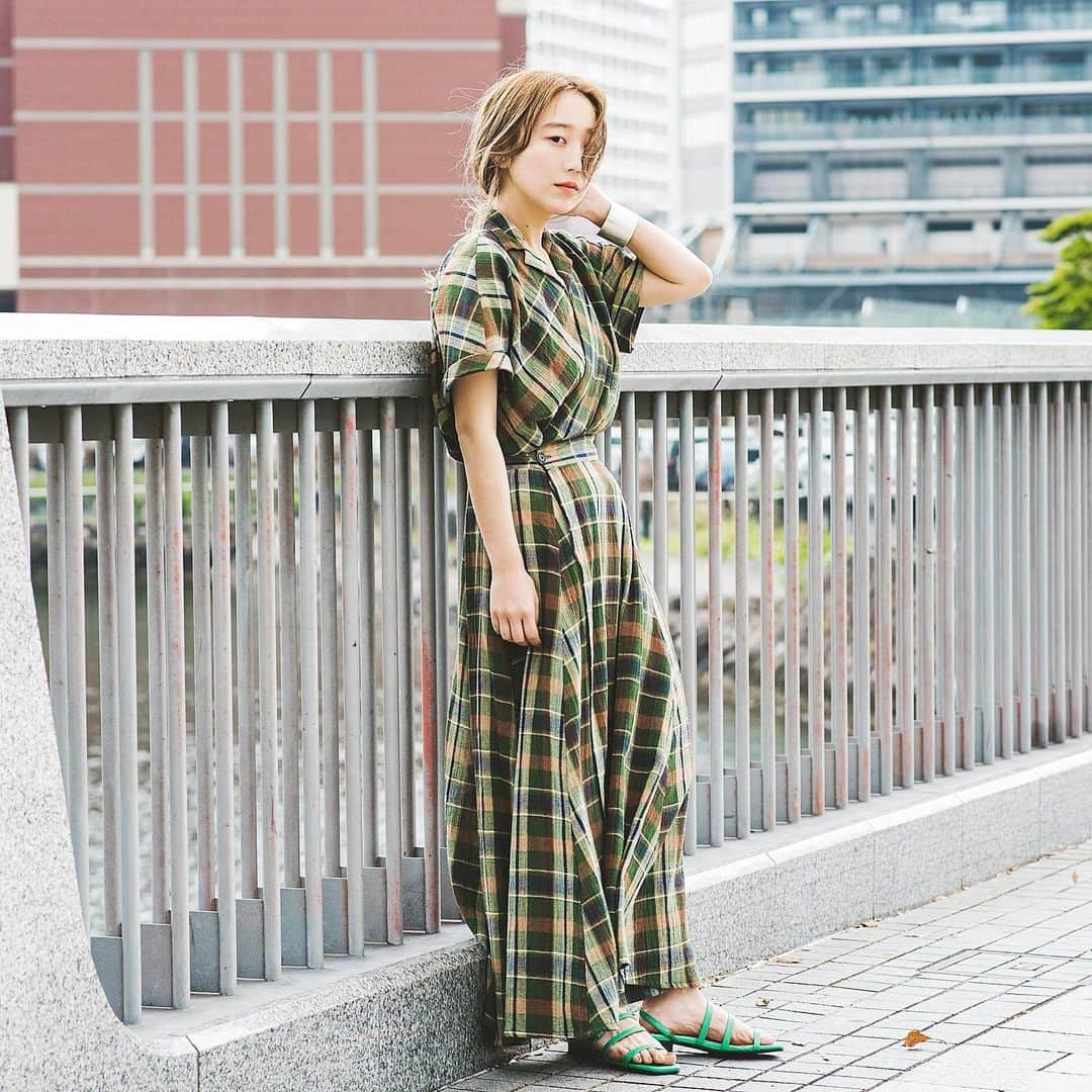 のインスタグラム：「. . そいえば 今、金髪🌻🌻 あともーちょいだけトーン上げる ↗︎ . . #kastane #kastane_onepiece」