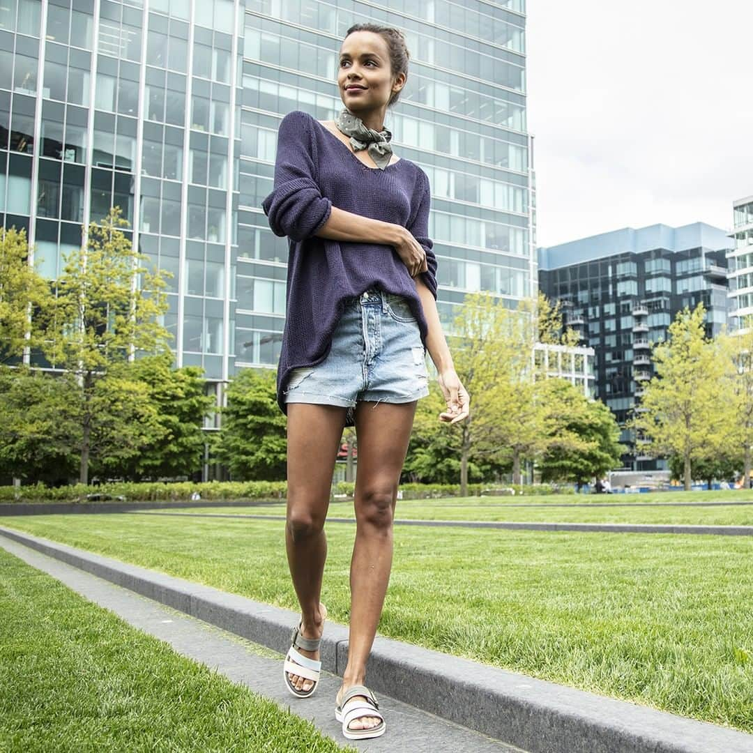 ティンバーランドさんのインスタグラム写真 - (ティンバーランドInstagram)「Sandals for spring strolls. #Timberland」5月17日 23時29分 - timberland