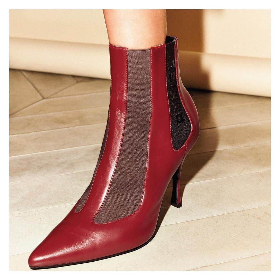 ソニアリキエルさんのインスタグラム写真 - (ソニアリキエルInstagram)「The leather boots  #availablesoon #prefall2019 #newcollection #soniarykiel #leatherboots #burgundy #fashion #parisian」5月17日 23時46分 - soniarykiel