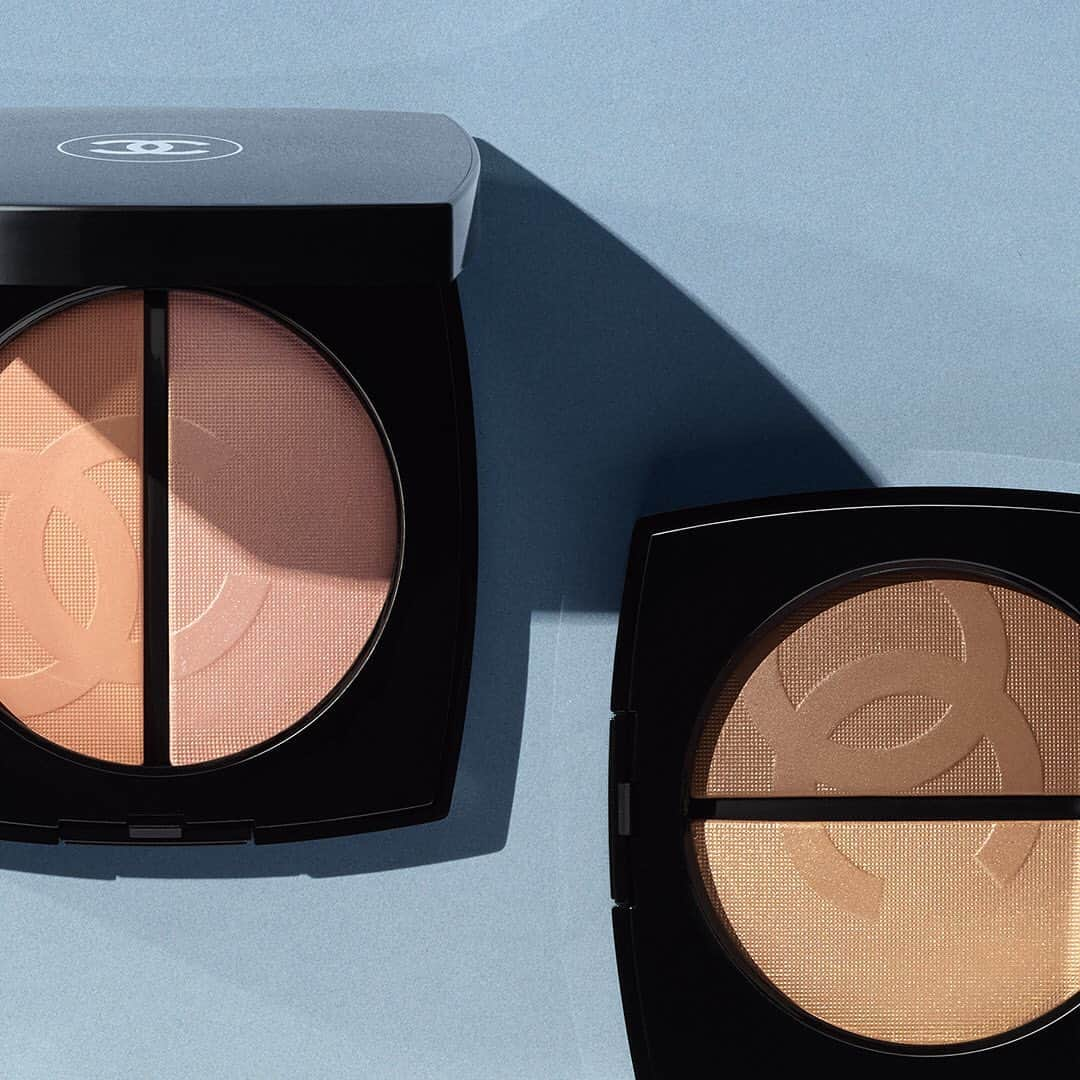 シャネルさんのインスタグラム写真 - (シャネルInstagram)「CRUISE 2019 COLLECTION A reflection of light. A limited-edition face powder duo with a matte bronzer and an iridescent highlighter to sculpt and contour the complexion. An exclusive creation available in two harmonies, light and medium. @LuciaPicaOfficial #ChanelMakeup #CruiseCollection」5月18日 0時01分 - chanelofficial