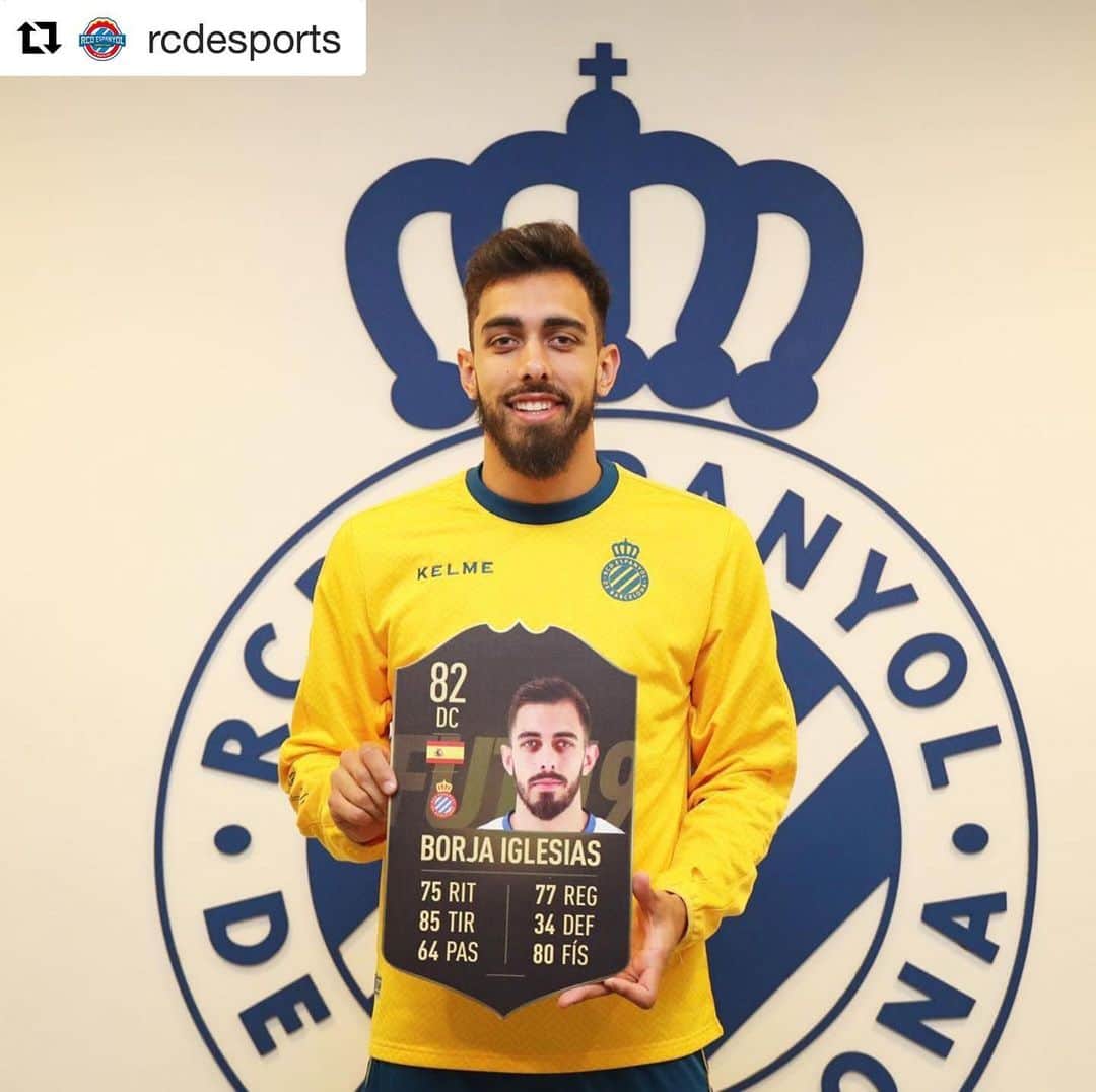 RCDエスパニョールさんのインスタグラム写真 - (RCDエスパニョールInstagram)「#Repost @rcdesports ・・・ ¡Aquí lo tenemos 😍! Nuestro @borjaiglesias9 en el #TOTW 🎮⚽️ de @easportsfifa_es ¡Muchas felicidades 🐼, tu gran temporada también te trae este reconocimiento 👏💪! - #RCDE #EspanyoldeBarcelona #eSports #FIFA19 #FUT #totw35」5月18日 0時09分 - rcdespanyol