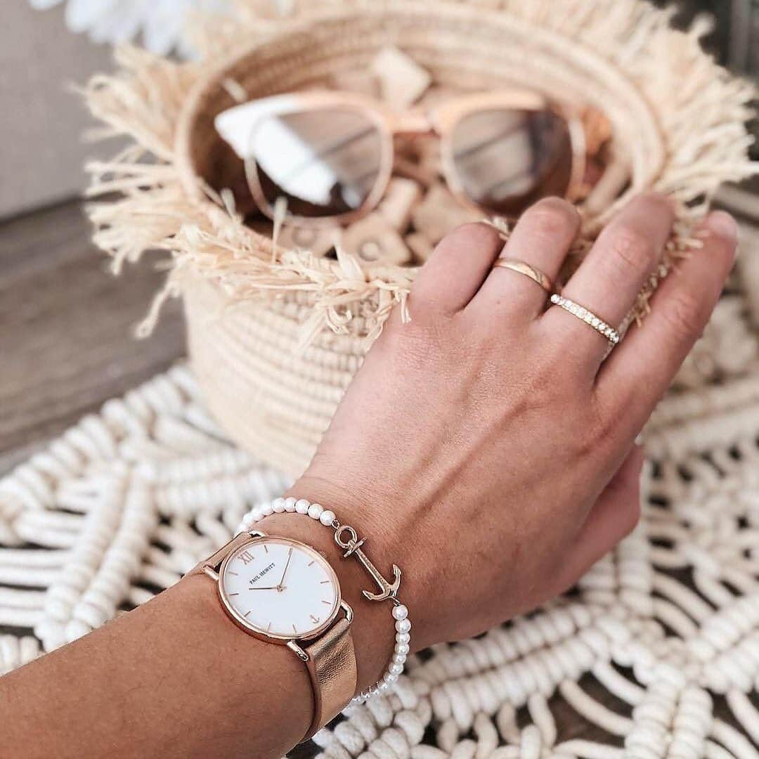 PAUL HEWITTさんのインスタグラム写真 - (PAUL HEWITTInstagram)「Take me away! 🌴 I need the sand and the waves. 🌊⚓️ (photo @navaill) #getAnchored #paulhewitt #missocean #anchorspirit __ #anchorbracelet #womenswatch #shiny #rosegold #delicatedetails #accessory #womensjewellery #wristwatch #summerpieces #timepiece」5月18日 1時00分 - paul_hewitt