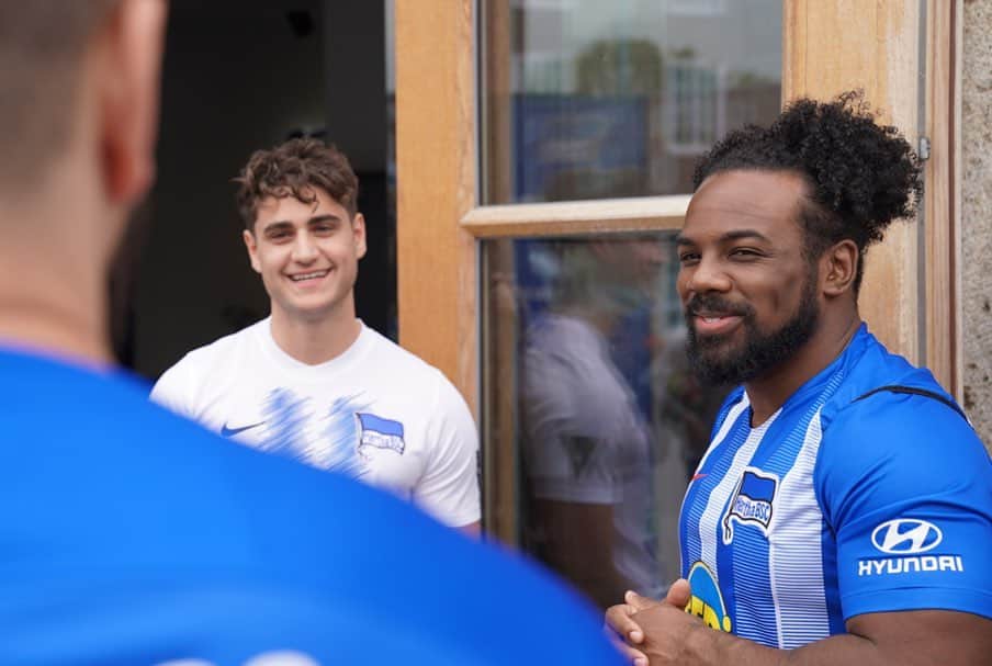 WWEさんのインスタグラム写真 - (WWEInstagram)「@xavierwoodsphd, @thetruekofi, and @rusevig got to visit the @herthabsc.esport Academy to play in some very competitive video game matchups, stay tuned to see what happened by subscribing to @upupdwndwn #WWEBerlin @wwedeutschland」5月18日 0時52分 - wwe