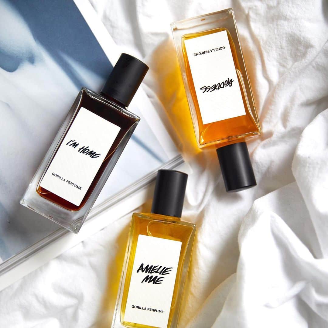 LUSH Cosmeticsさんのインスタグラム写真 - (LUSH CosmeticsInstagram)「Spritz, spritz. It's time to smell like summer. Tell us your fave Lush summer perfumes down below. 👃💕 #LushLife」5月18日 1時04分 - lushcosmetics