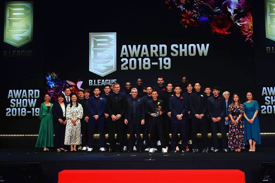 田中大貴のインスタグラム：「B league award & 🚶‍♂️🚶‍♂️🚶‍♂️」