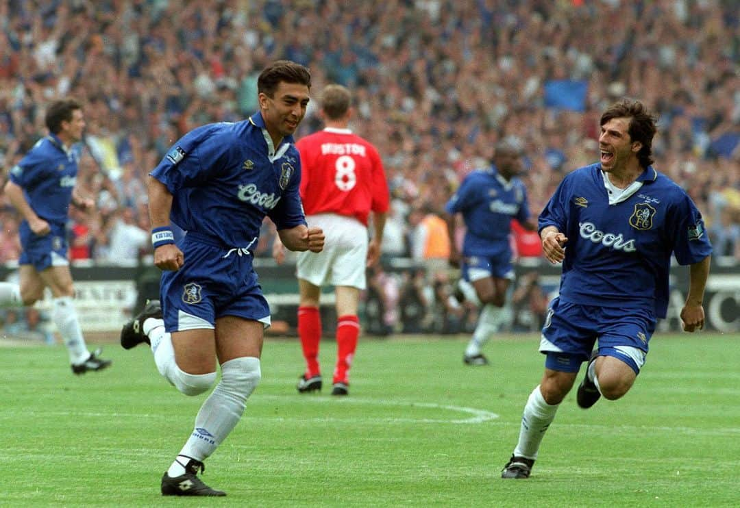 チェルシーFCさんのインスタグラム写真 - (チェルシーFCInstagram)「📆 Great times at Wembley on this day in 1997 - beating Middlesbrough 2-0 to lift the #FACup! 🏆🎉🙌 #CFC #Chelsea」5月18日 1時34分 - chelseafc