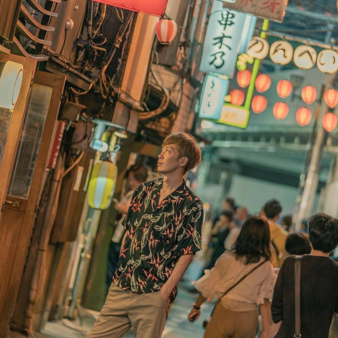 DJ U-ICHIのインスタグラム：「あっという間に 夏来ますな。 色々やらなきゃ。 今日もありがとう😊 . . . _________________________________ #dj #djlife #djstyle #tokyocameraclub  #streetphotography #canon #portraitvision #portraitfestival  #portraitpage #portraitmood #moodyportraits #ourportraitsdays #lifeportraits _________________________________ 📷 @yuta_photo_0823」