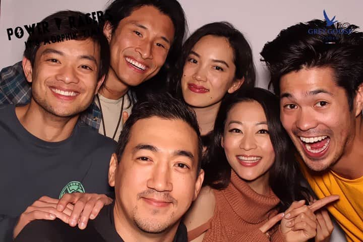 アーデン・チョーさんのインスタグラム写真 - (アーデン・チョーInstagram)「Happy Birthday @rossbutler we collected all the Asians at your party for this photo 😂」5月18日 1時48分 - arden_cho