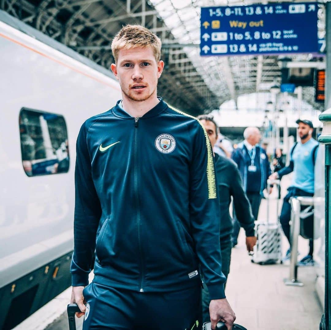 マンチェスター・シティFCさんのインスタグラム写真 - (マンチェスター・シティFCInstagram)「Next stop 🚂➡️ Wembley! #mancity」5月18日 2時04分 - mancity