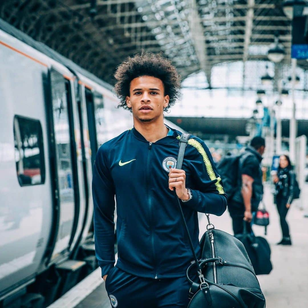 マンチェスター・シティFCさんのインスタグラム写真 - (マンチェスター・シティFCInstagram)「Next stop 🚂➡️ Wembley! #mancity」5月18日 2時04分 - mancity