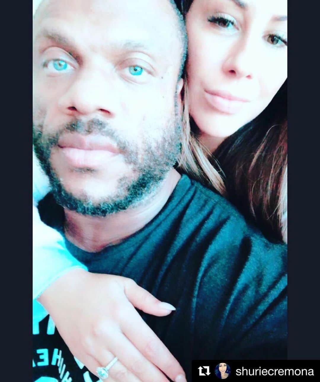 Phil Heathのインスタグラム：「Please read the entire post. I’m so blessed and having @shuriecremona be there for me while dealing with her own health battles has made me aware of how I present myself to her daily to provide a positive environment. She always exhibits strength so please read this entire post as it’s something we don’t normally share but felt it could maybe help someone else. #Repost @shuriecremona #fbf Wednesday morning before the 2018 Olympia. This is what 💀 looks like. This is Zero sleep, very little water and a lot of food to consume with a full abdominal tear and two retorn hernias. I’ve never once heard Phil complain! Phil never once made an excuse. He trained in agony during the after hours at @armbrustprogym. I never asked him once if he was going to be ok bc I already knew he was. When you are the spouse to a savage champion you don’t break their stride or focus by speaking of weakness. I would be on the stepmill and in the leg room hearing him yell in anger and pain just to finish his sets. Never once did he miss one rep or set. A lot of people complain they’ve not been able to see Phil train while he is deep into his prep. The reason is, he was too raw and too dark for anyone to see. Phil had to become an angry demon just to fight through some of the most painful moments in his prep. What is a Champion mindset? What does it take? You have to be one bad ass mutherFCKR to go into such a dark place, blocking out all the pain and adversity. You can’t show weakness! You can’t make excuses! Not once in 7 years has Phil made once excuse as Mr.Olympia. Some say he’s cocky and arrogant, I say it’s a necessary evil. Who is inspired by a weak champion??!!! NO ONE! I’m blessed to have a strong circle of power around me, to help push me through. For the last two years during the Olympia I’ve been very sick with the most intense #BII and Hashimotos pain/ symptoms. I pushed myself so hard until I could barley walk. I am forever thankful I had my great friends @cbanks66 and @c_beezy21 @getedge @hanyrambod @missnaz as well as my parents helping me through that last week in Vegas. There is no “I” IN TEAM.」