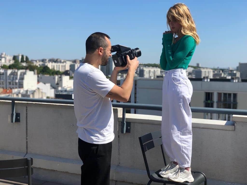 アリス・アイザズのインスタグラム：「1.64m  @nefisdhab」