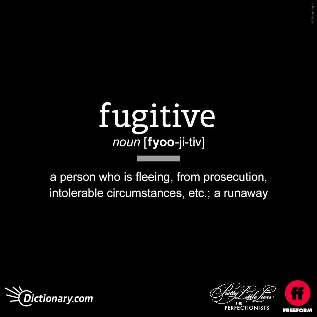 プリティ・リトル・ライアーズさんのインスタグラム写真 - (プリティ・リトル・ライアーズInstagram)「It wouldn't be Pretty Little Liars without a possible fugitive. Thanks for the hook up, @dictionarycom. #PLLThePerfectionists」5月18日 3時04分 - prettylittleliars