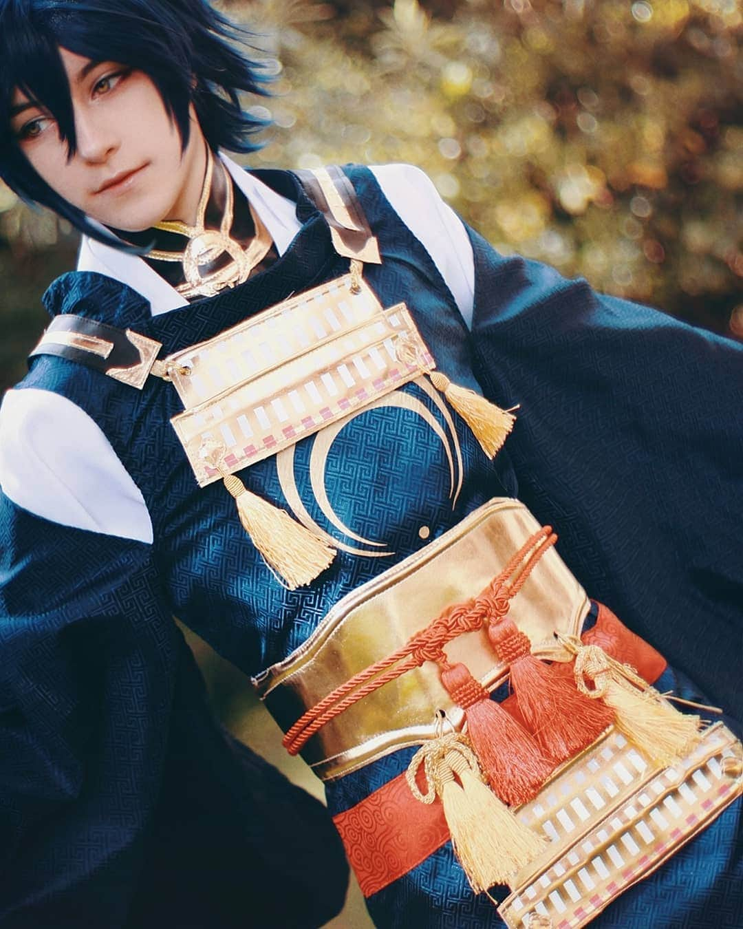 Geheさんのインスタグラム写真 - (GeheInstagram)「Been rummaging through old photos and found some of my Mikazuki from 3??? years ago :o  I should take more pics of old cosplays now that I know more about photo editing :D  Pic taken by @pnkvirus and edited by me ✨ #toukenranbu #cosplay #mikazuki #toukenranbucodplay」5月18日 3時14分 - geheichou