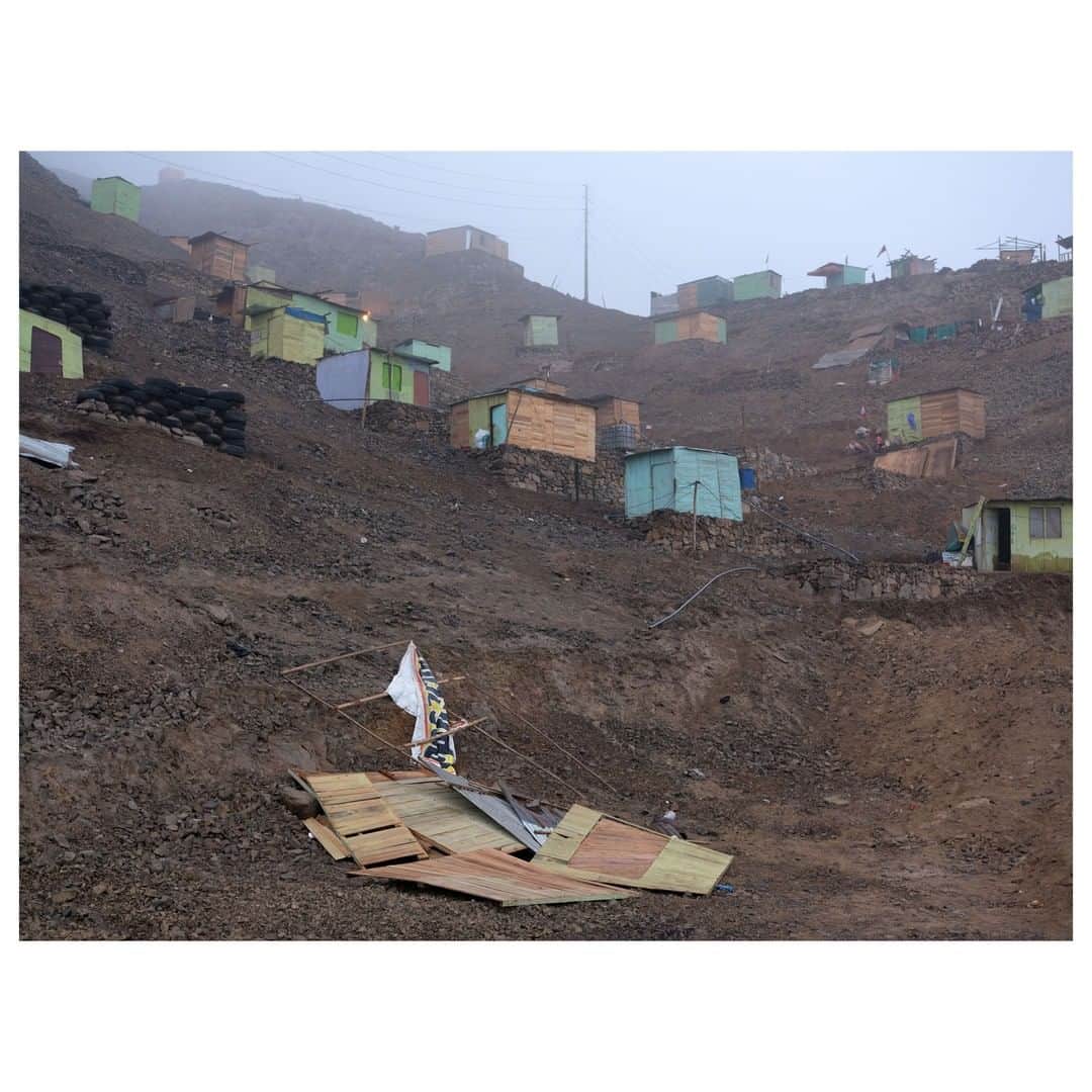 Magnum Photosさんのインスタグラム写真 - (Magnum PhotosInstagram)「"With [photography], my life, and my sense of home, was transformed." - @moisessaman . Having lived and worked all over the world, @moisessaman turns his lens towards his birth country of Peru for a deeply personal project. Link in bio. . PHOTO: Peru. September 2017. . © @moisessaman/#MagnumPhotos . #MoisesSaman #Peru #Home」5月18日 4時00分 - magnumphotos