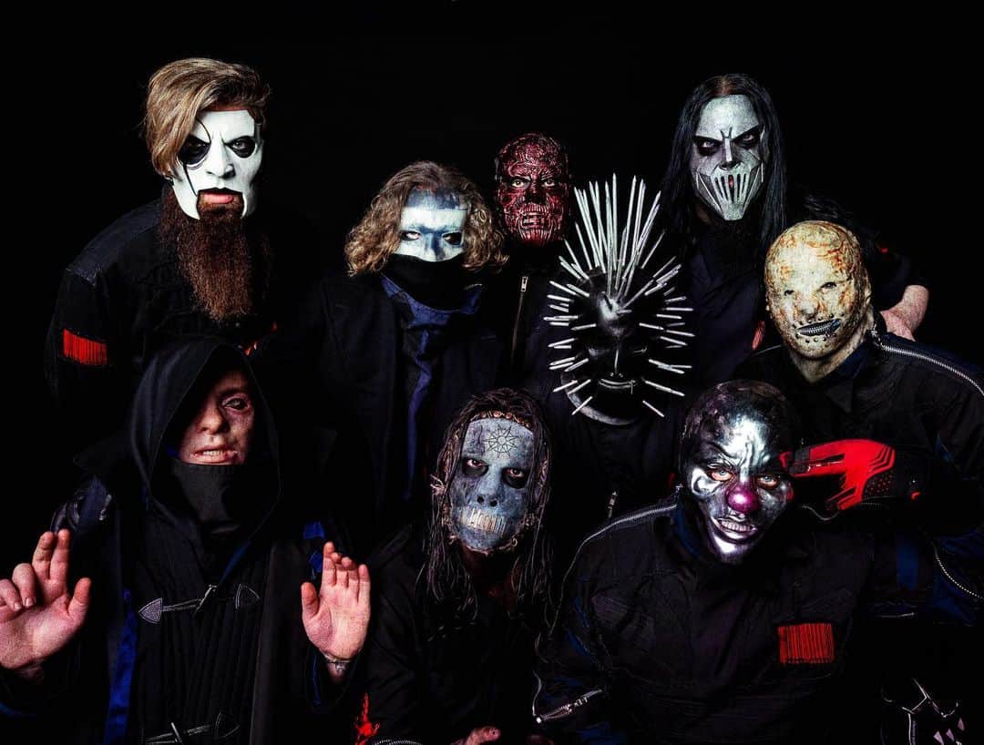 Slipknotさんのインスタグラム写真 - (SlipknotInstagram)「We are excited to share with you the next evolution of #Slipknot tonight. Our two song performance on @jimmykimmellive will mark the live world premieres of “Unsainted” and “All Out Life.” Are you ready? #wearenotyourkind  Photo: @alexandriacrahan」5月18日 4時02分 - slipknot