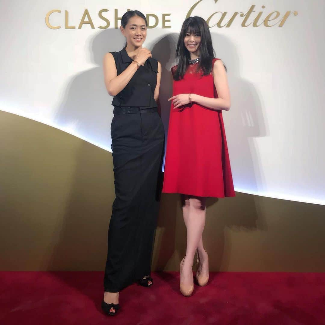 前田典子さんのインスタグラム写真 - (前田典子Instagram)「#clashdecartier  #cartiertokyo  @cartier  #カルティエ のパーティへ  二面性を秘めた革新的なジュエリー #クラッシュドゥカルティエ カルティエの新しいシグニチャー 神宮前で18日から26日までポップアップ CLASH DE  Cartier 私の中へ迷い込む体験ができます❤️ 赤い部屋は @mari_natsuki さんの質問に答えてる部屋 ❤️」5月18日 15時14分 - maenorichang