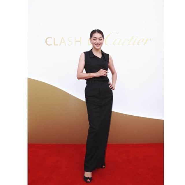 のインスタグラム：「#clashdecartier  #cartiertokyo  @cartier  #カルティエ のパーティへ  二面性を秘めた革新的なジュエリー #クラッシュドゥカルティエ カルティエの新しいシグニチャー 神宮前で18日から26日までポップアップ CLASH DE  Cartier 私の中へ迷い込む体験ができます❤️ 赤い部屋は @mari_natsuki さんの質問に答えてる部屋 ❤️」