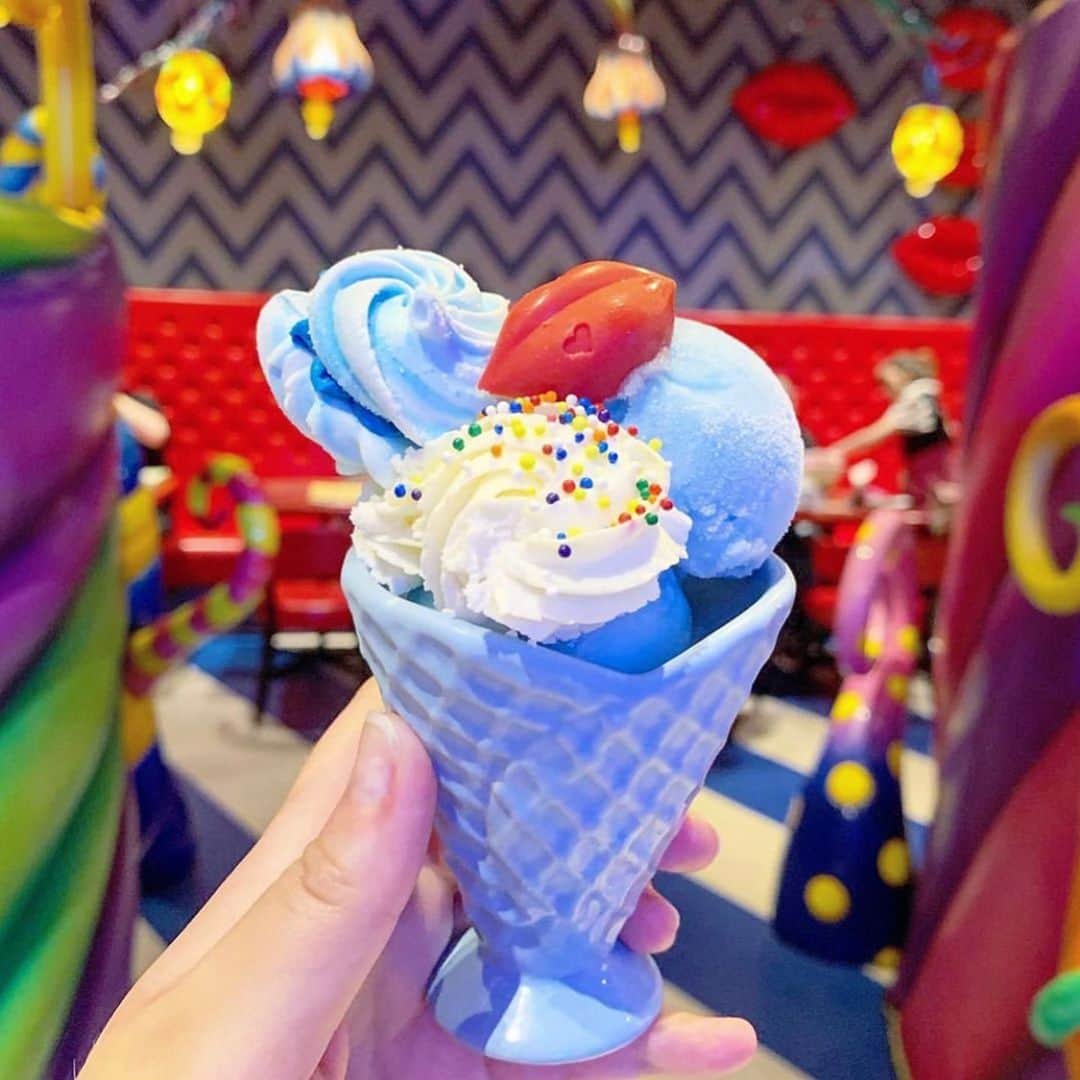 KAWAII MONSTER CAFEのグルメインスタ