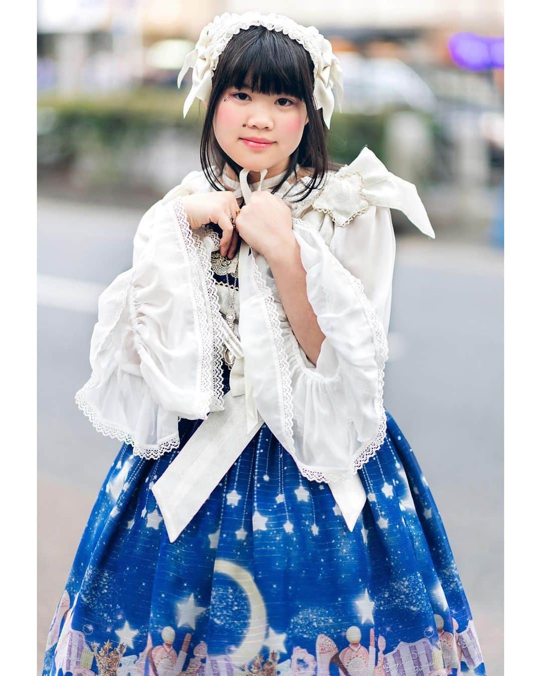 Harajuku Japanさんのインスタグラム写真 - (Harajuku JapanInstagram)「11-year-old Japanese student Yuki (@kiyu.princess) on the street in Harajuku wearing a kawaii outfit by the famous Japanese lolita fashion brand Baby, The Stars Shine Bright.」5月18日 14時18分 - tokyofashion