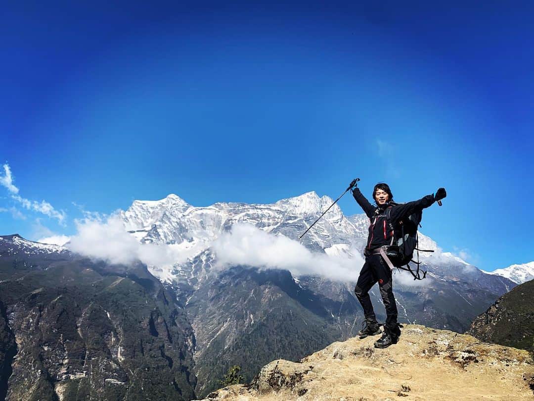 小橋賢児のインスタグラム：「山は偉大だ！！！ 地球は美しい！！！ #nepal #everest #mammut」