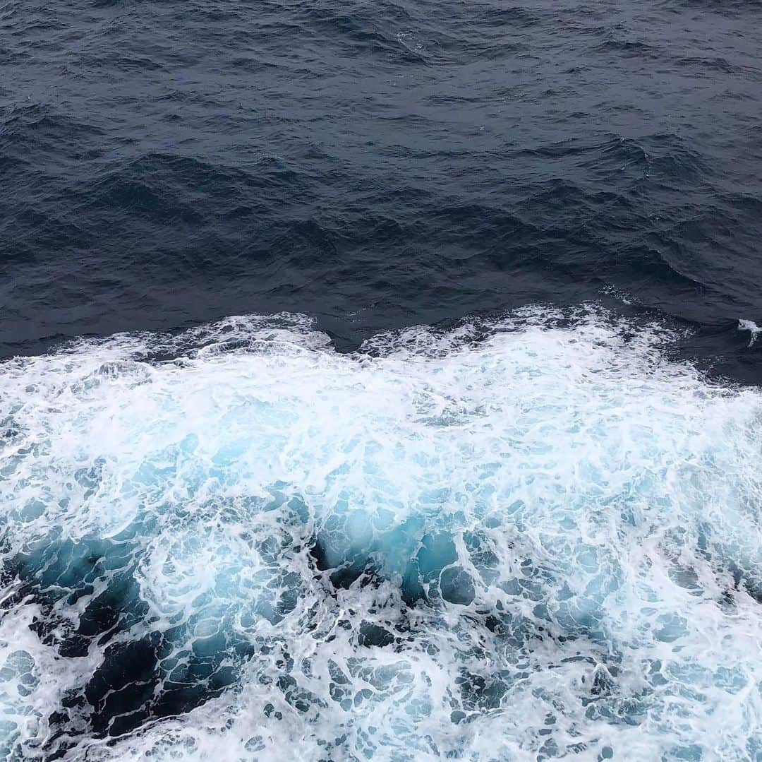 中西圭三さんのインスタグラム写真 - (中西圭三Instagram)「波がソーダアイスに見える😅」5月18日 14時45分 - keizo1111
