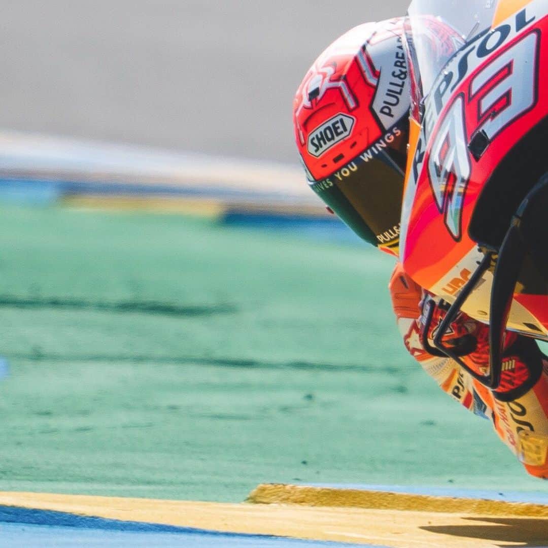 レプソル・ホンダのインスタグラム：「Up close 👀 ⠀⠀⠀⠀⠀⠀⠀⠀⠀ #FrenchGP  #25RepsolHonda #Repsol #MotoGP #Honda #Racing #RepsolHonda #HRC #RC213V #MM93 #MarcMarquez #MM93🐜 #ThePowerOfDreams #Motorcycle #France #Practice #Friday」