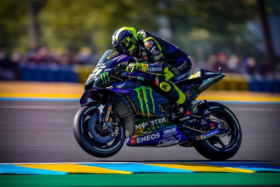 バレンティーノ・ロッシさんのインスタグラム写真 - (バレンティーノ・ロッシInstagram)「Le Mans Circuit,France  Friday,free practice 📸 @falex79 @gigisoldano @jesusrobledo Tino Martino」5月18日 6時41分 - valeyellow46