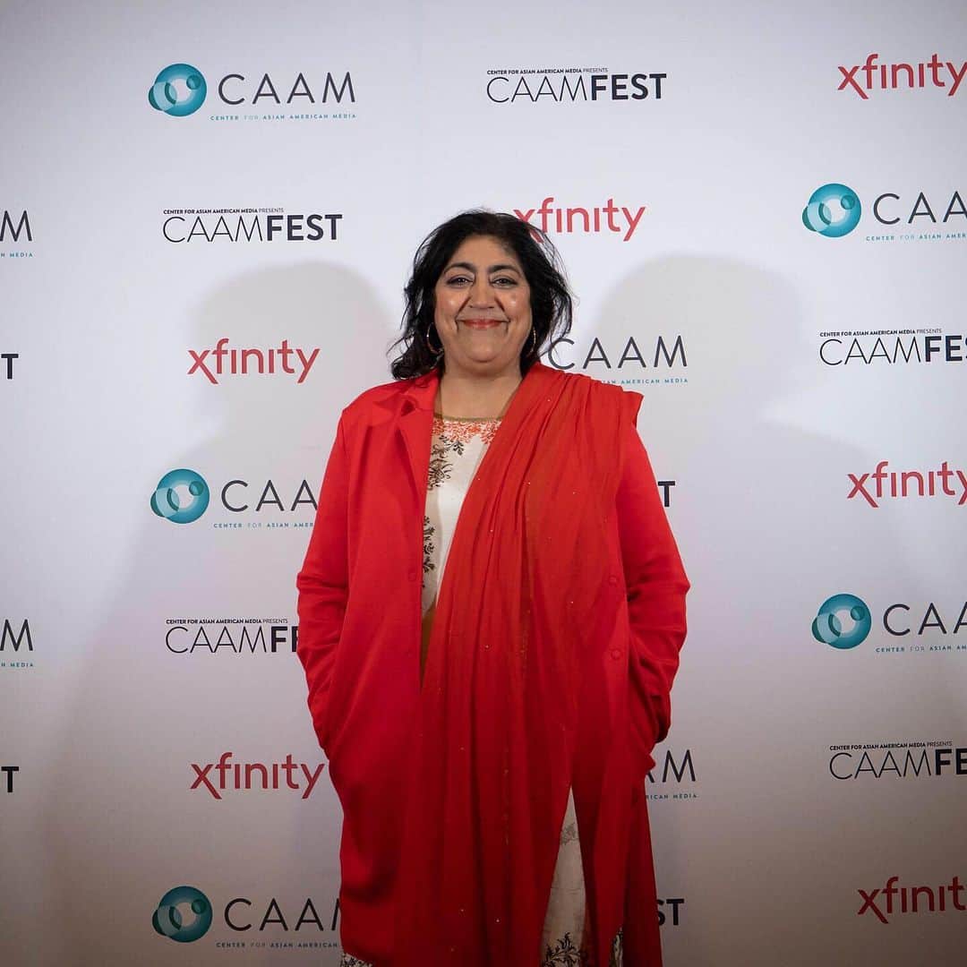 Warner Bros. Picturesさんのインスタグラム写真 - (Warner Bros. PicturesInstagram)「Check out @BlindedByTheLightMovie Director @gurinder.chadha at the #CAAMFest in San Francisco. Don’t miss the movie in theaters August 14!」5月18日 7時32分 - wbpictures