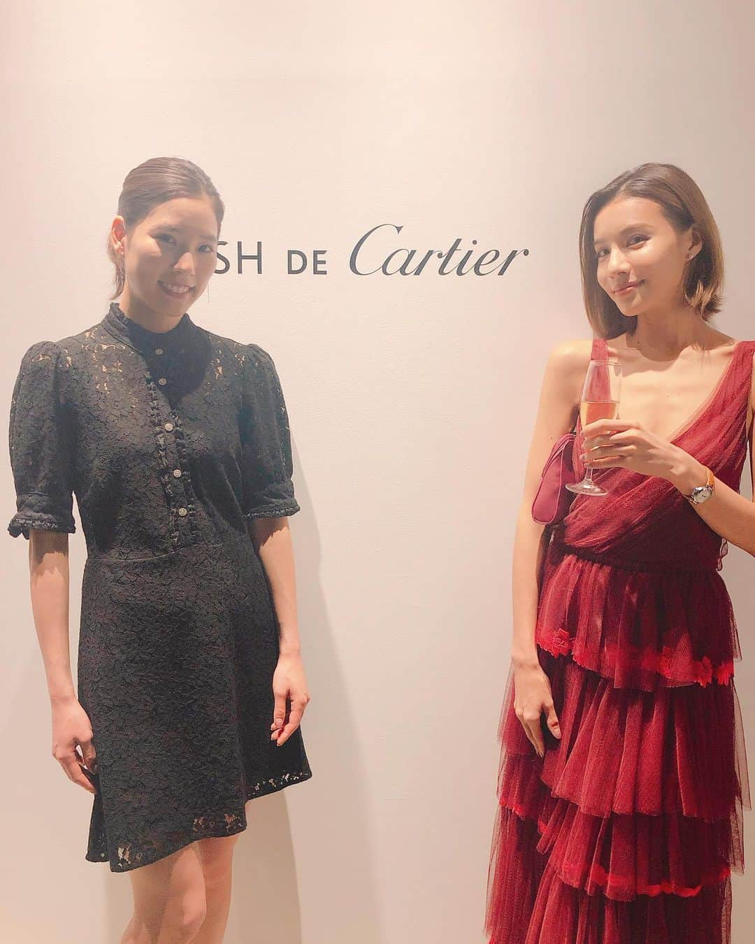 難波サキさんのインスタグラム写真 - (難波サキInstagram)「@cartier #CLASHDECARTIER 新ジュエリーコレクションの プレビューイベントへ🥀 5月18日（土）-26日（日）まで 神宮前でポップアップイベントだって！ 新作ジュエリーは とても美しくて… 「まだ見ぬ自分に出会う体験」 わくわくする 素敵な空間でした💫 「時間は幸せになるために使うものよ」 の 言葉の深さに ドキっと✨ #cartiertokyo  #cartier #カルティエ」5月18日 8時29分 - sakinanba