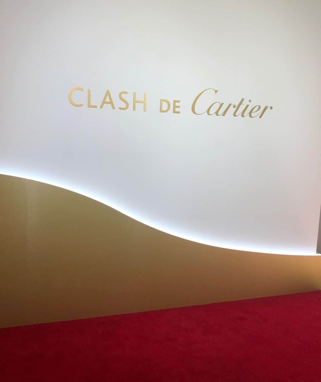 May Pakdee メイ パクディさんのインスタグラム写真 - (May Pakdee メイ パクディInstagram)「#Cartier Reception party last night 💕 many beautiful & edgy pieces from #clashdecartier 💎✨ Opens to public from today 😌  昨晩カルティエの素敵な世界に🙈💕ジュエリーも綺麗だし、沢山の部屋に入って別世界を体験できます。18日今日から一般公開開始✨ #receptionparty #tokyo #photooftheday #カルティエ #クラッシュドゥカルティエ」5月18日 8時55分 - maypakdee