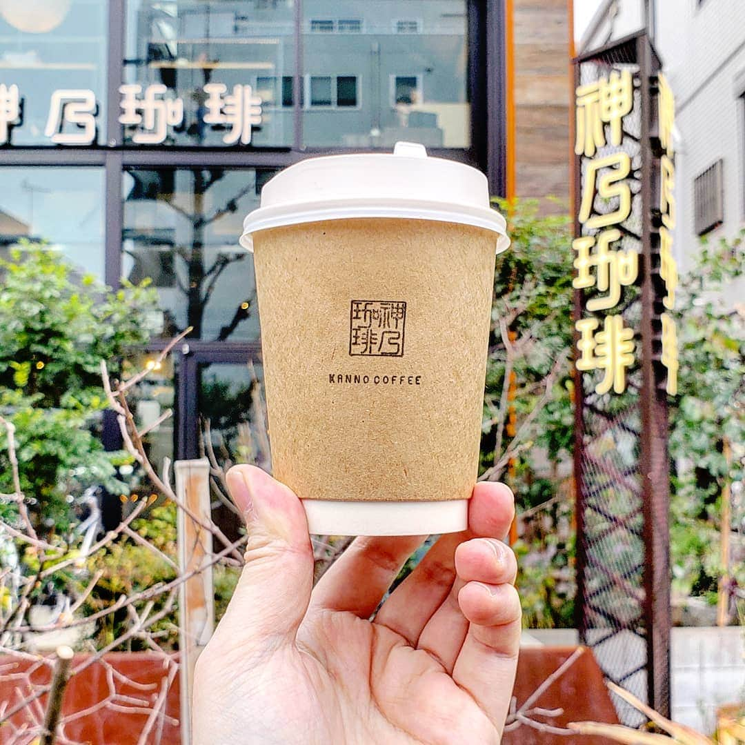 CAFE-STAGRAMMERさんのインスタグラム写真 - (CAFE-STAGRAMMERInstagram)「You should try a cup of coffee here. きょうは、ドコいくナニする♪ #学芸大学 #カフェ #☕ #cafe #gakugeidaigaku #tokyocafe #cafetyo #学芸大学カフェ #factoryandlabo神乃珈琲」5月18日 8時56分 - cafetyo