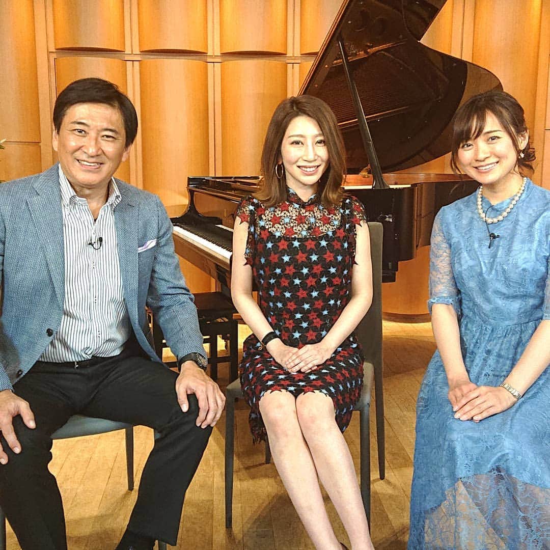 藤岡幸夫のインスタグラム：「本日５月１８日(土曜)のエンターザミュージック(BSテレ東 毎週土曜23:30～)はスターン国際コンクール優勝のヴァイオリニスト木嶋真優さん！最近よくバラエティー番組に出演してその特異なキャラ全快でちょっと誤解されそう？で心配ですが…ヴァイオリンを手にすると豹変！凄いです。狂気と狂喜と多少真面目なトークをお届けいたします！」