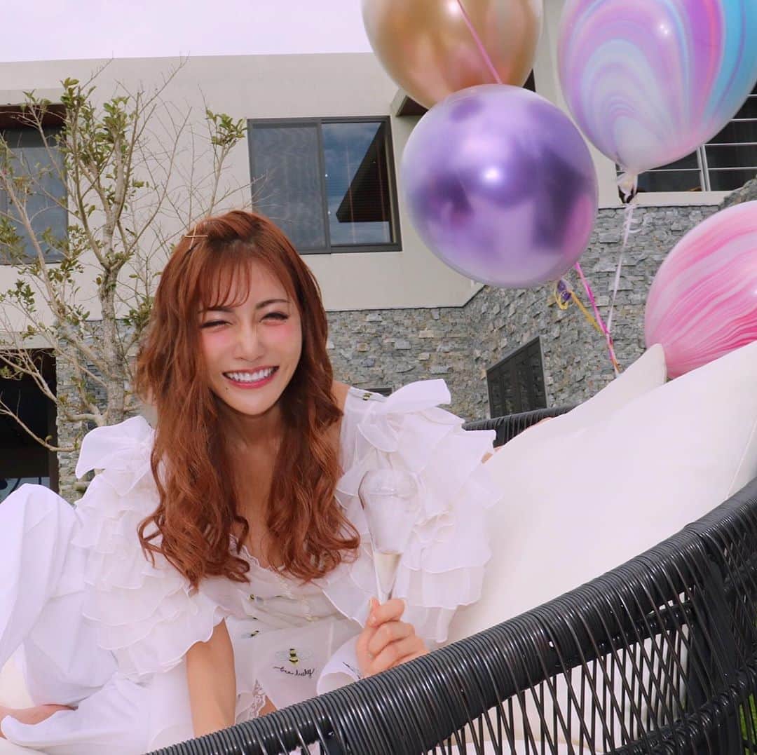 明日花キララのインスタグラム：「５月って楽しい ❤︎👶🏻🎈」