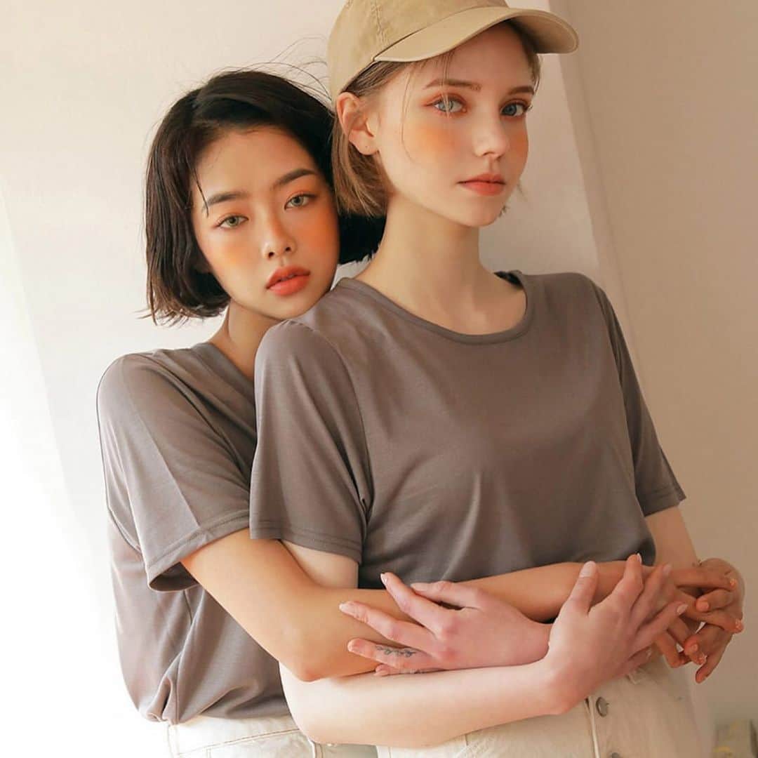 Chuuのインスタグラム：「매일 입고싶은 무지탑텐✨#chuuseoul」