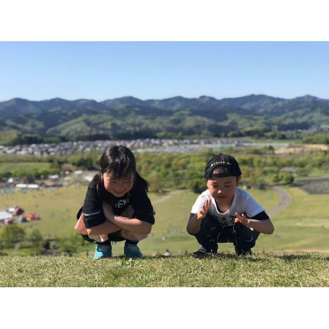 林藍菜さんのインスタグラム写真 - (林藍菜Instagram)「国営越後丘陵公園。 家族で１日過ごすのにピッタリ！ ぶーか！情報提供ありがとう♡  #クルマでgoout #富山 #オートバックス #車 #カーライフ #ドライブ #車好きな人と繋がりたい #ライフスタイル #アウトドア #レジャー #fmとやま #toyama #autobacs #家族 #公園 #国営越後丘陵公園」5月18日 12時08分 - hayashi_aina