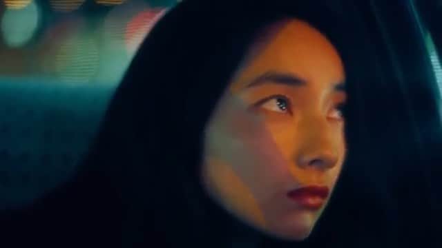 仁村紗和のインスタグラム：「'Plastic Love' MV Mariya takeuchi  尊敬する竹内まりやさん。 色褪せることなく聞き続けられている名曲。  参加できて本当に光栄です。 監督は、大好きな林 響太朗さんです。 @kyotaro_photo  #PlasticLove #竹内まりや」