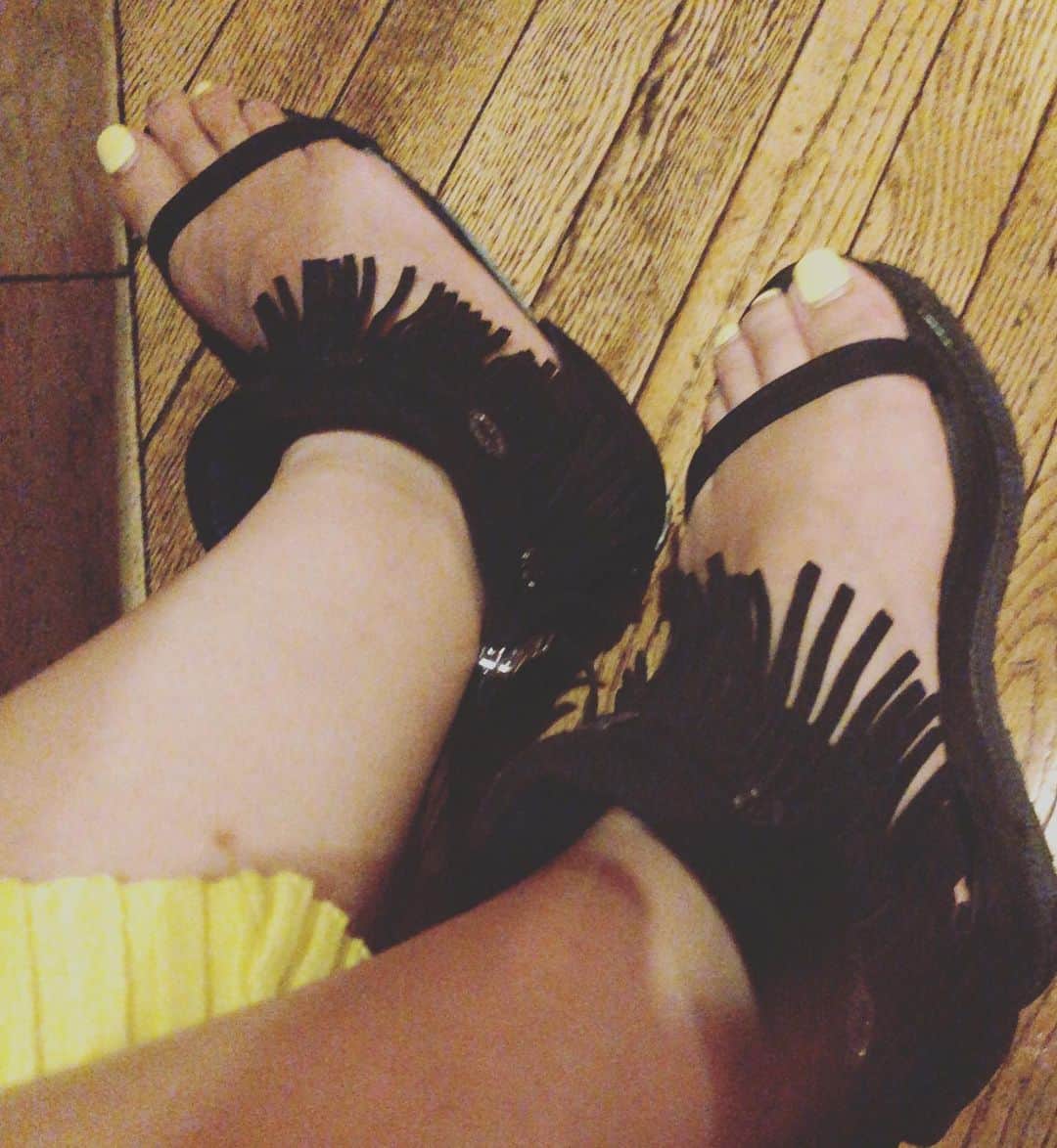 阿部洋子さんのインスタグラム写真 - (阿部洋子Instagram)「👡 #今日の靴 #shoes #shoesoftheday #shoesaddict #shoeslover #sotd #ootd #sandals」5月18日 12時14分 - hirocoring