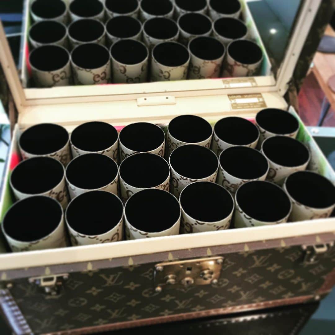 LOOTONEのインスタグラム：「LOOTONE Artwrok 2019 "Oops! Vuitton"  製作過程 3 @traxtokyo X @lootone_design」