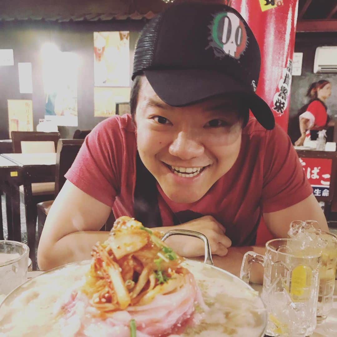 SHOGOさんのインスタグラム写真 - (SHOGOInstagram)「昨夜は久し振りに大毅君と晩御飯。 鍋と大ちゃん。」5月18日 12時56分 - 175r_official