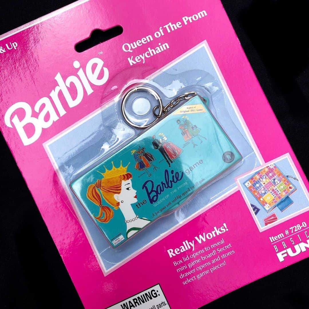 おもちゃやSPIRALさんのインスタグラム写真 - (おもちゃやSPIRALInstagram)「90's Barbie Keychain入荷しました！ 各2500円です！」5月18日 13時07分 - spiral_toy