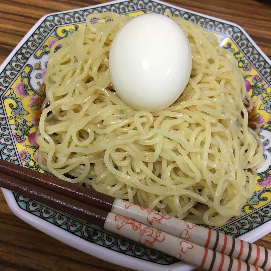 範田紗々さんのインスタグラム写真 - (範田紗々Instagram)「冷やし中華はじめました♡ #麺が好き #鳥の巣」5月18日 13時24分 - handa_sasa