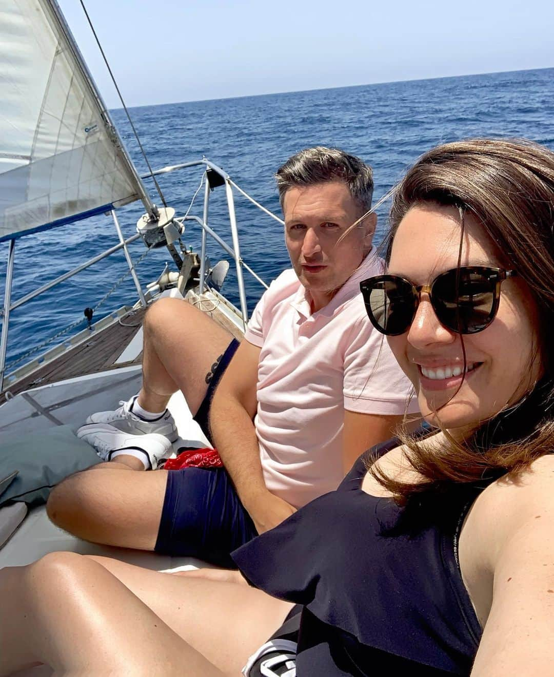 ミッチェル・コリンズさんのインスタグラム写真 - (ミッチェル・コリンズInstagram)「Shabbat on a sha-YACHT. The sea was angry that day my friends, and we were basically the only two people on board who didn’t throw up, even when Debbie (the angel who makes this chic Mediterranean  moment possible) handed us our creamy eggplant sandwich through a trap door above the toilet! #BelowDreck It honestly tasted better that way. @hannahbanananyc: you were missed.」5月19日 0時34分 - michcoll