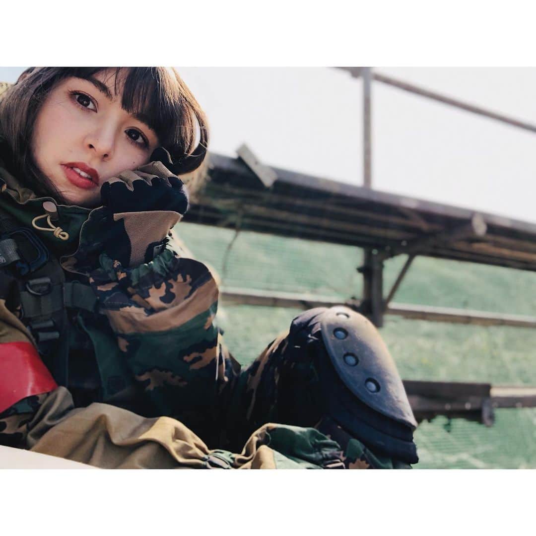 アイシスのインスタグラム：「ねえサバゲいきたい🔫  #サバゲー #サバゲー女子  #airsoft #ミリタリー #military #airsofter #夏ゴルカ #GorkaE #Gorka #ロシア装備 #SMERSH #airsoftgirl #glockgirl #Russia #GRU #ГРУ #спецназ #Spetsnaz #gun #airsofterphoto #airsoftinternational #airsoftworld #airsoftobsessed #pew #pewpew #airsoftmilsim #airsoftnation #gunstagram #サバゲー女子の日常」