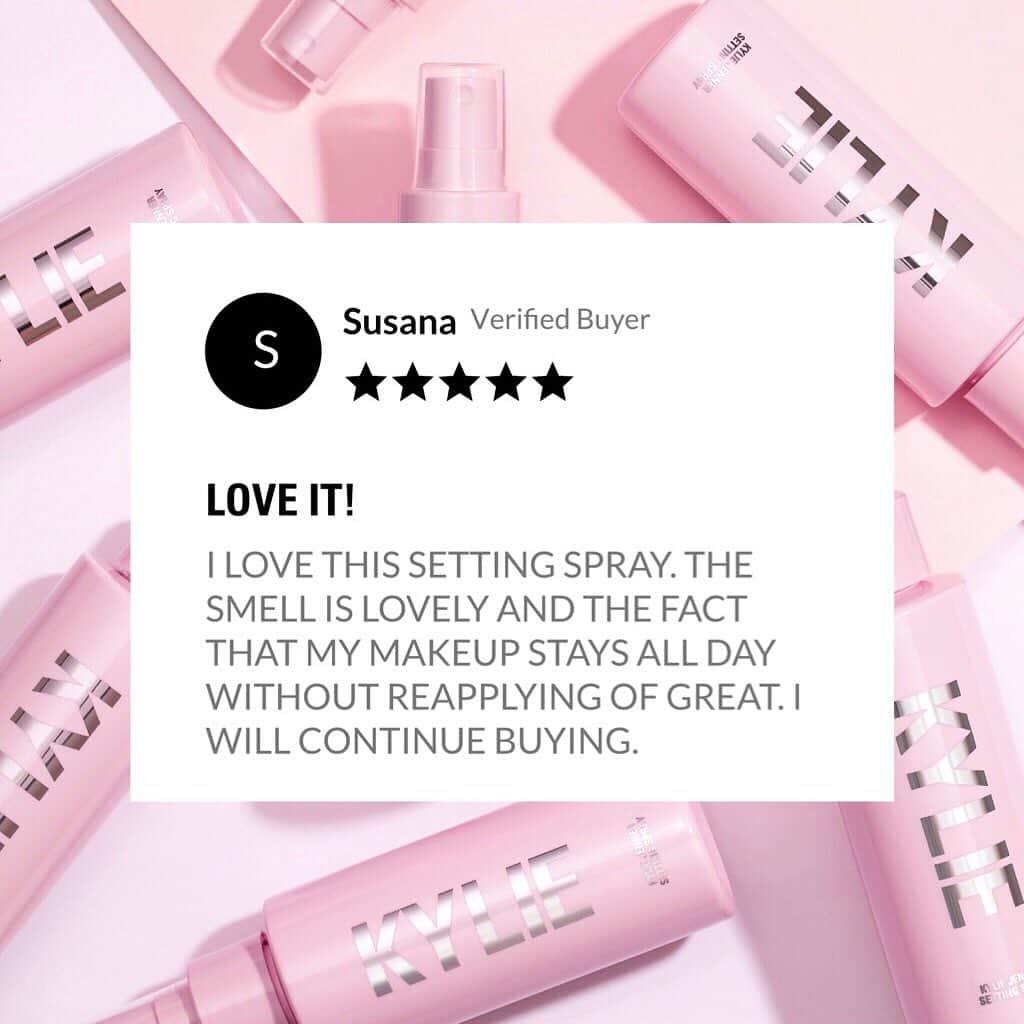 Kylie Cosmeticsさんのインスタグラム写真 - (Kylie CosmeticsInstagram)「5 stars ⭐️⭐️⭐️⭐️⭐️ the reviews are in!!! everyone is LOVING our Setting Spray 😍 swipe to see more reviews! 💖 shop Setting Spray now  on KylieCosmetics.com」5月18日 23時23分 - kyliecosmetics