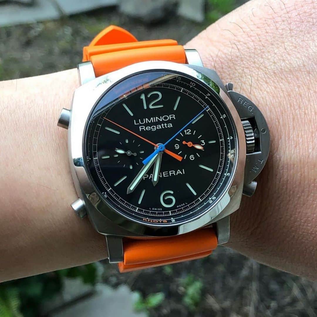 パネライのインスタグラム：「A perfect strap for the #Panerai #PAM526 47mm Titanium Luminor Regatta. Pic by @bdotlau #paneraicentral」